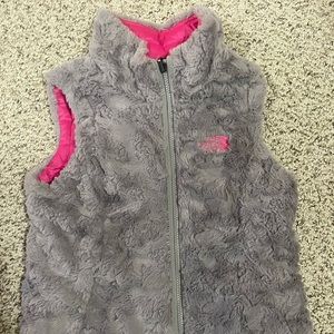 Girls reversible north face vest